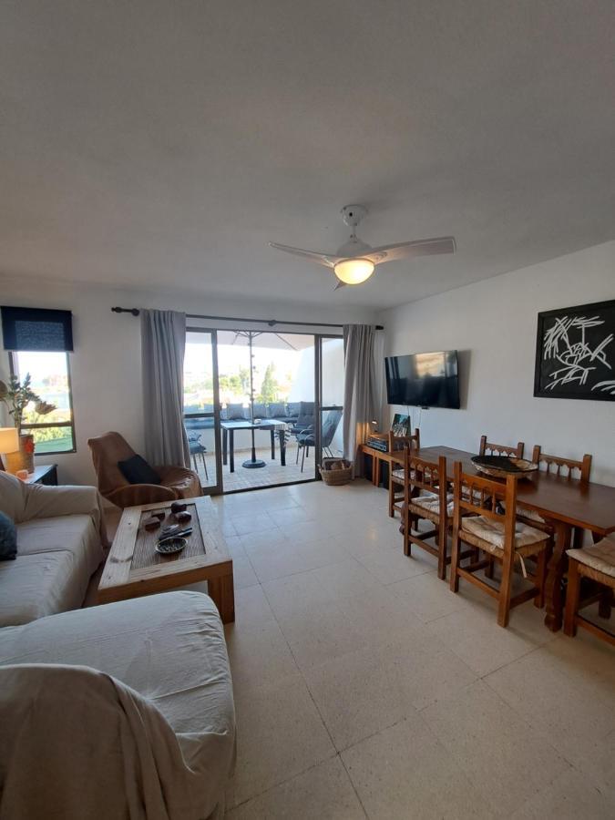 Monteluna Apartment *