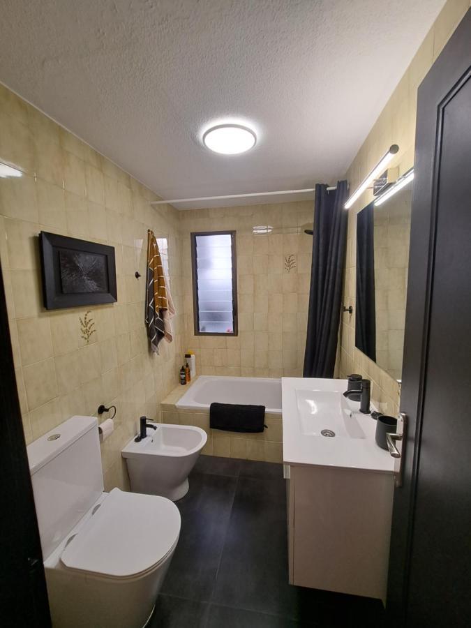 Monteluna Apartment *